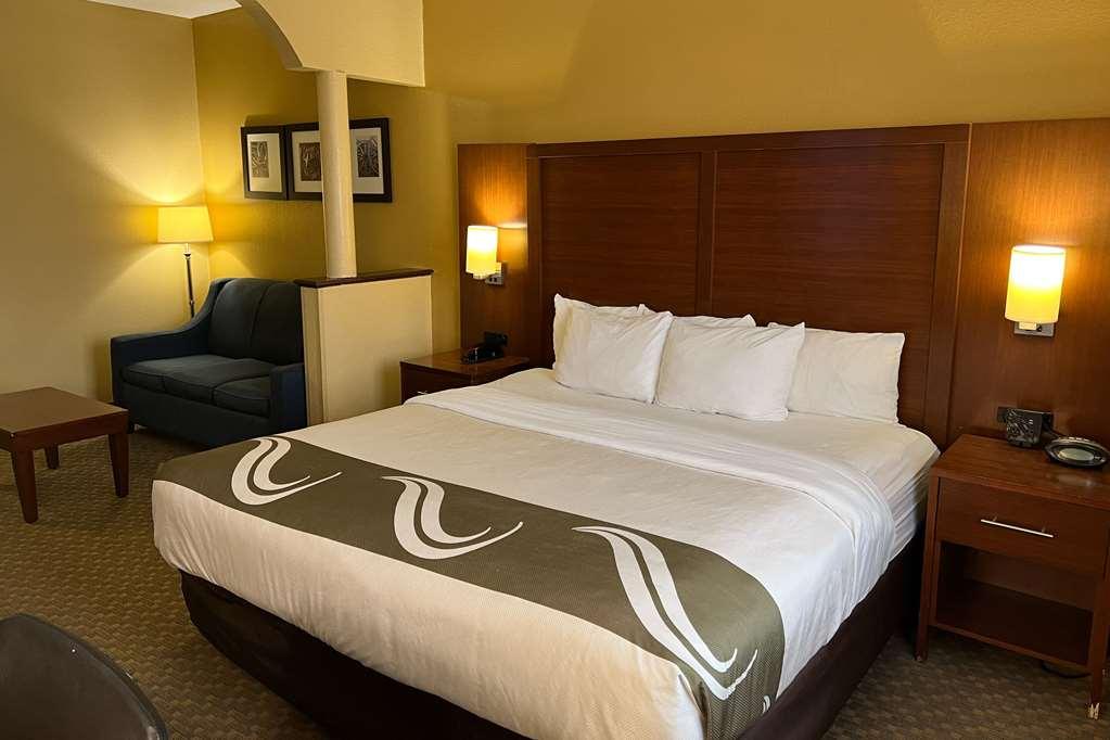 Quality Suites Midland North Loop 250 Zimmer foto